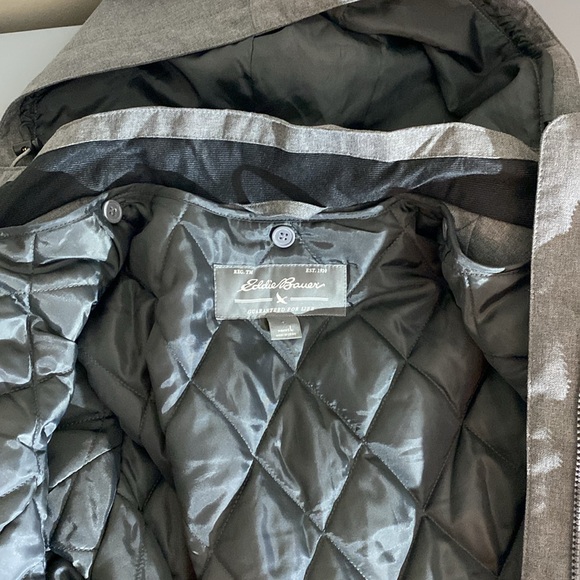 Eddie Bauer Girl on the Go trench coat - Picture 7 of 9